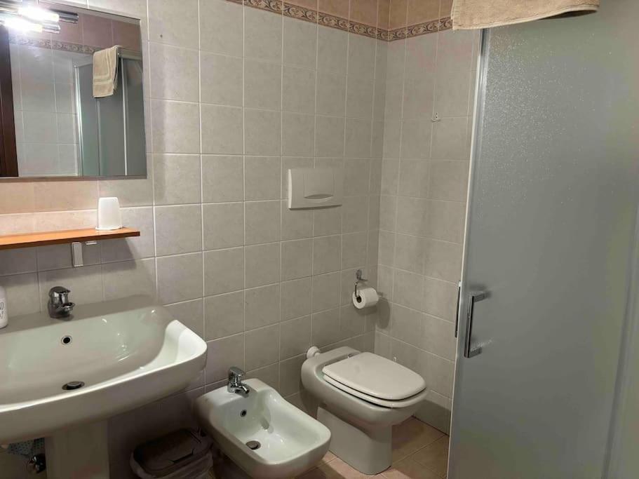 Monolocale In Piazza Isolo Apartment Verona Bagian luar foto